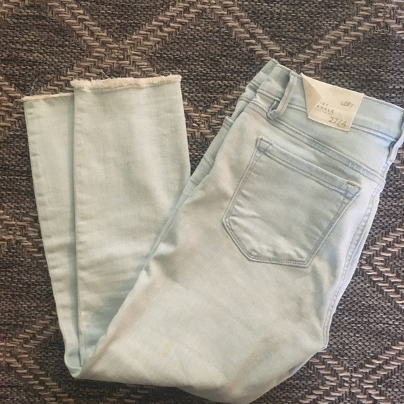 Two Loft Jeans ! - Picture 1 of 2